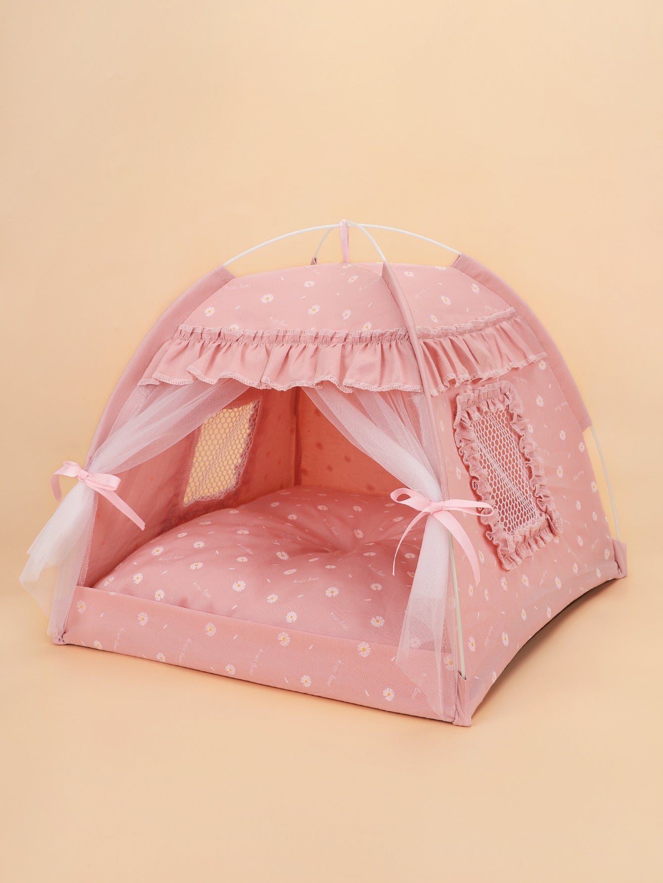 Simple And Foldable Outdoor Pet Tent